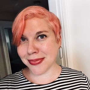 Meet your Posher, Sandy